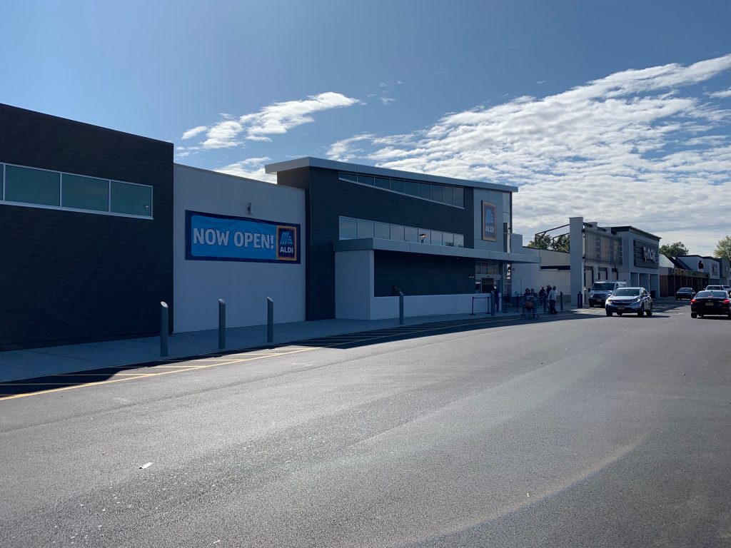 ALDI OPENS AT ROCKLAND CENTER IN NANUET, NEW YORK Royal Properties