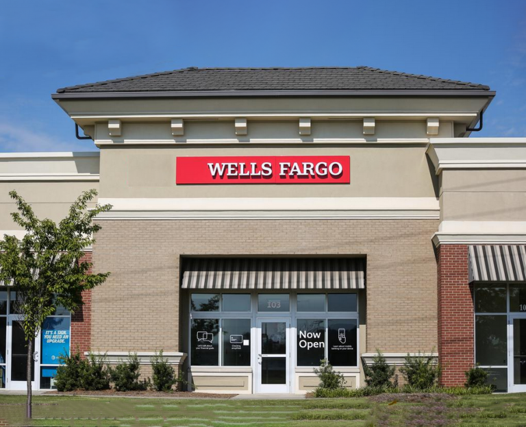 wells fargo 2 Royal Properties