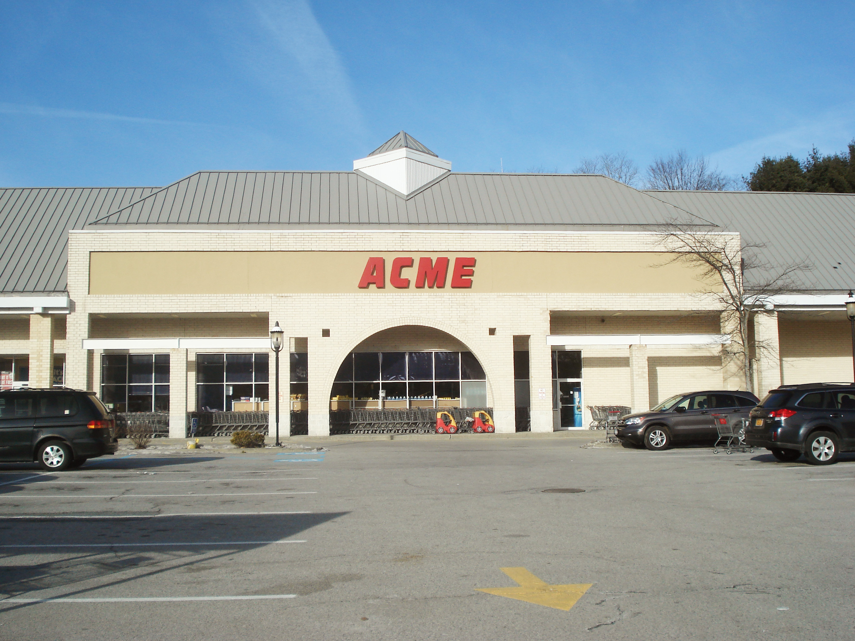 NY Pleasant Valley Main Street & North Avenue Milestone Square
