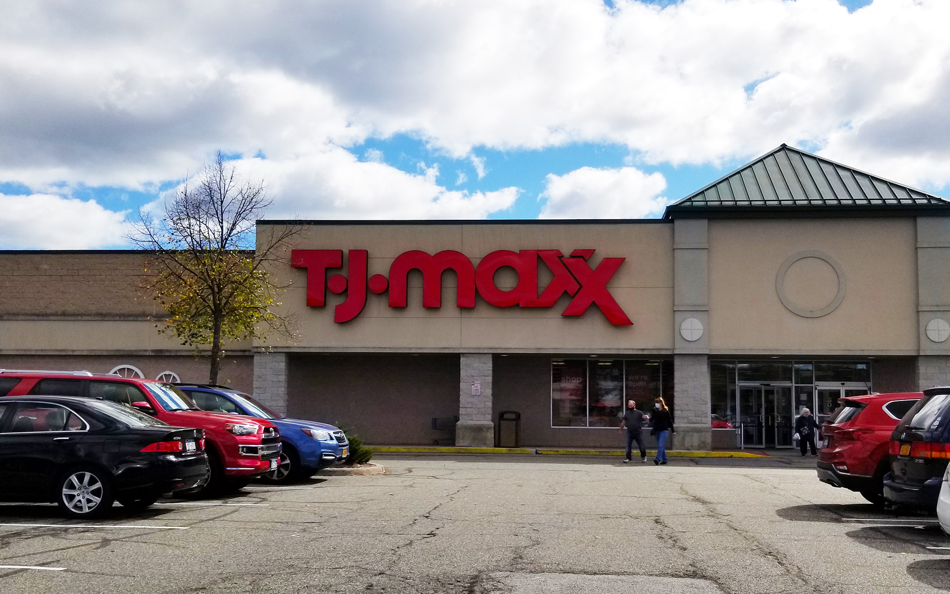 NY Harriman Route17/6 & Route 32 Harriman Commons Royal Properties