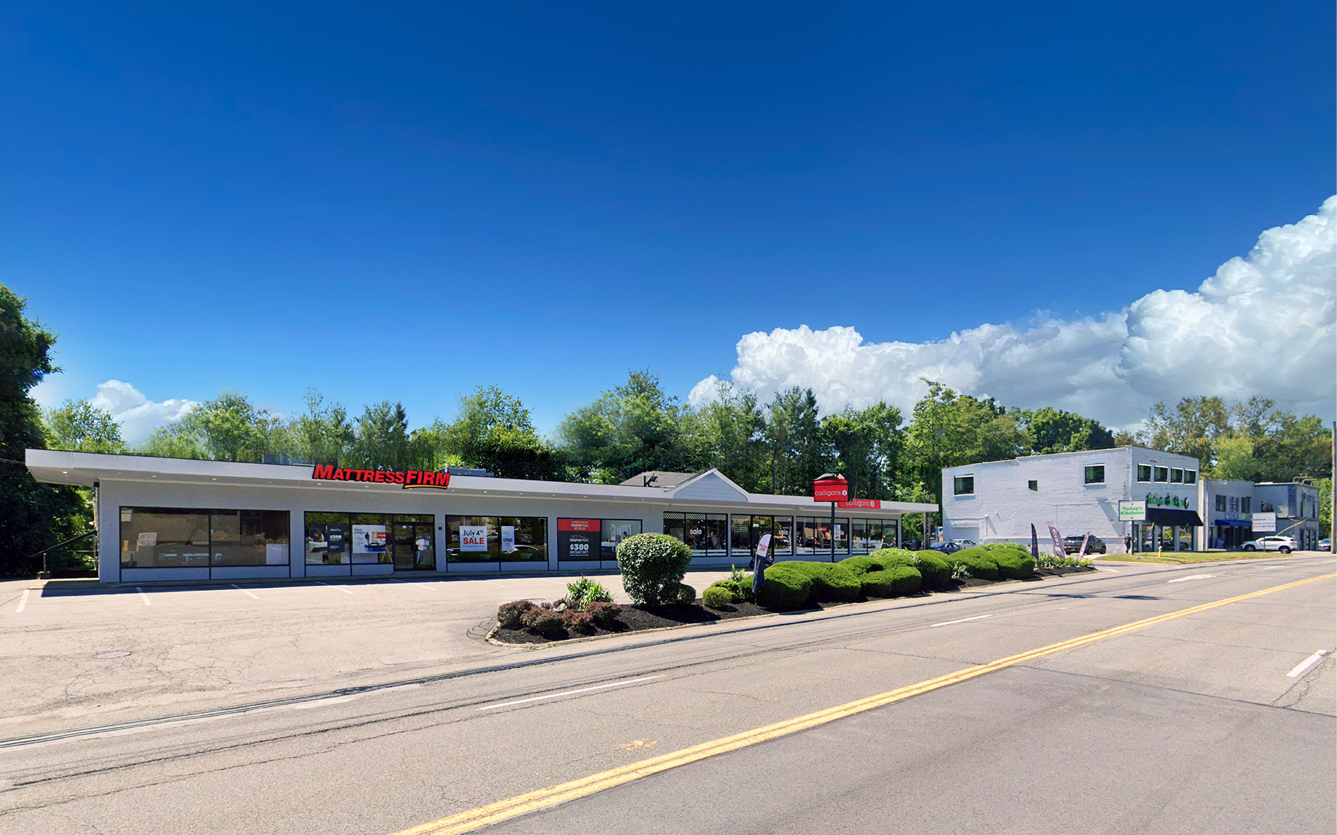 84-92 South Central Avenue